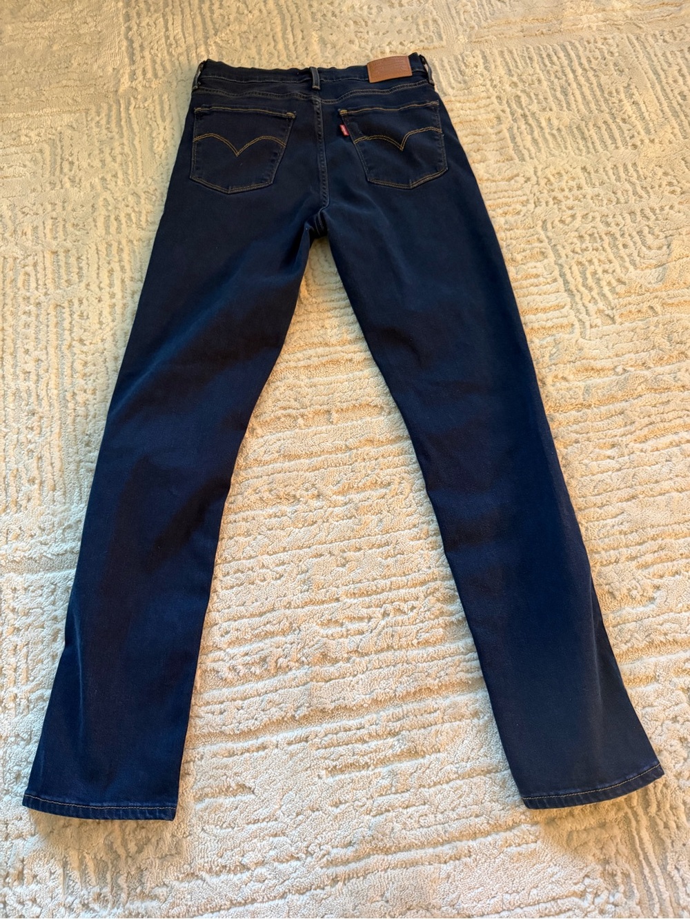 Levi’s 724 High Rise Dark Blue Straight-Leg Jeans - Picture 3 of 4